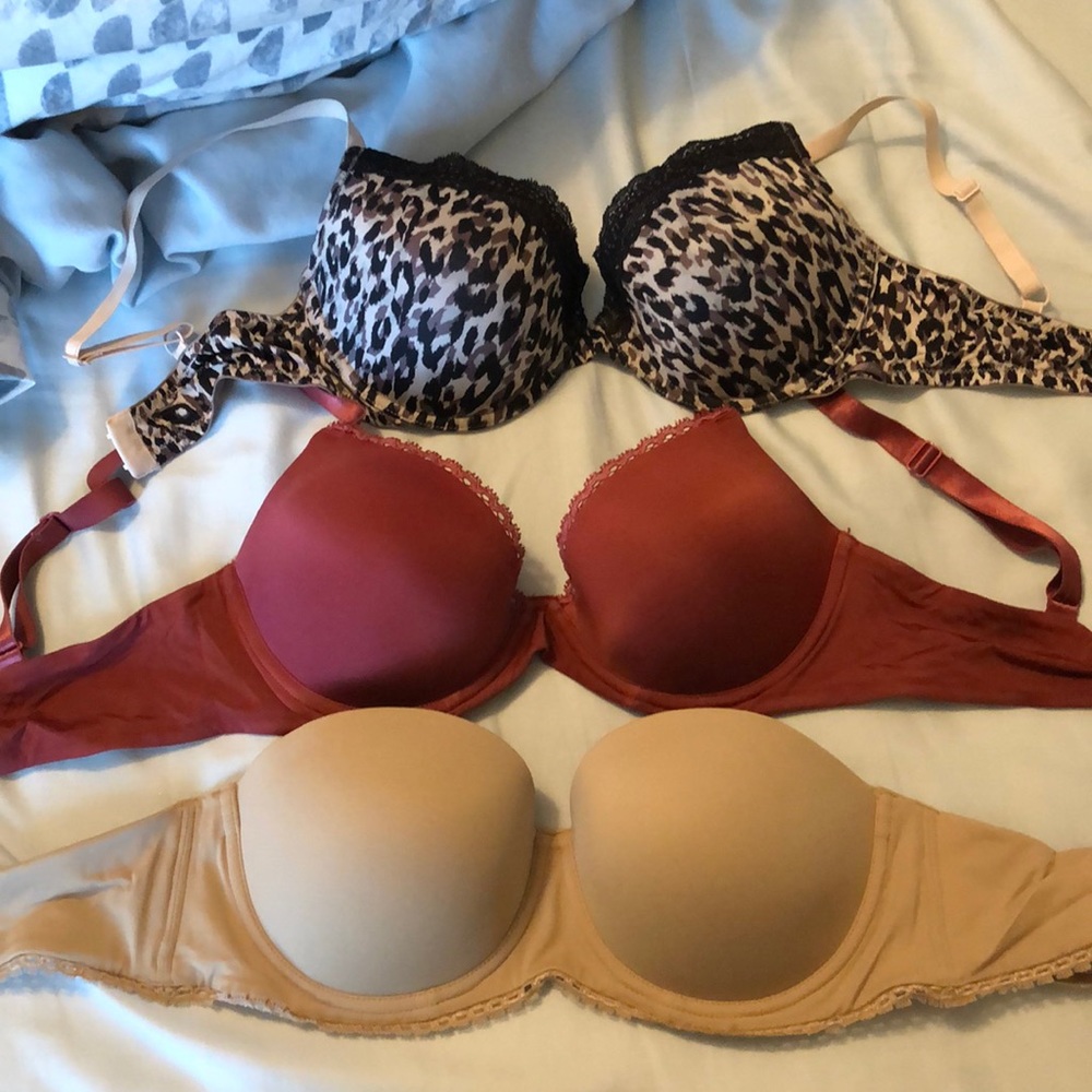34D Bras Calvin Klein
